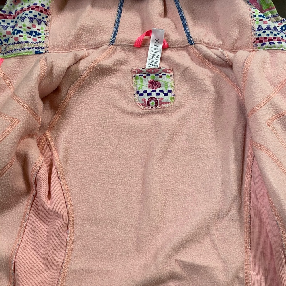 Ivivva Jacket - Picture 4 of 6